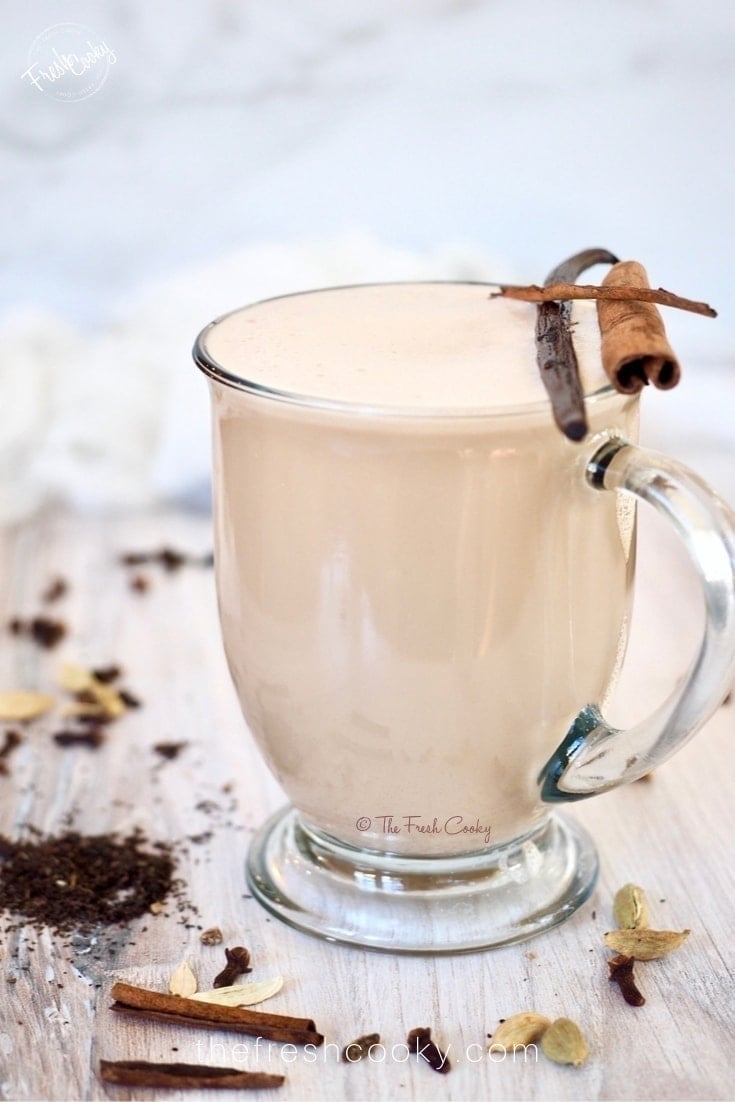 Iced Vanilla Chai Latte - My Vegan Minimalist