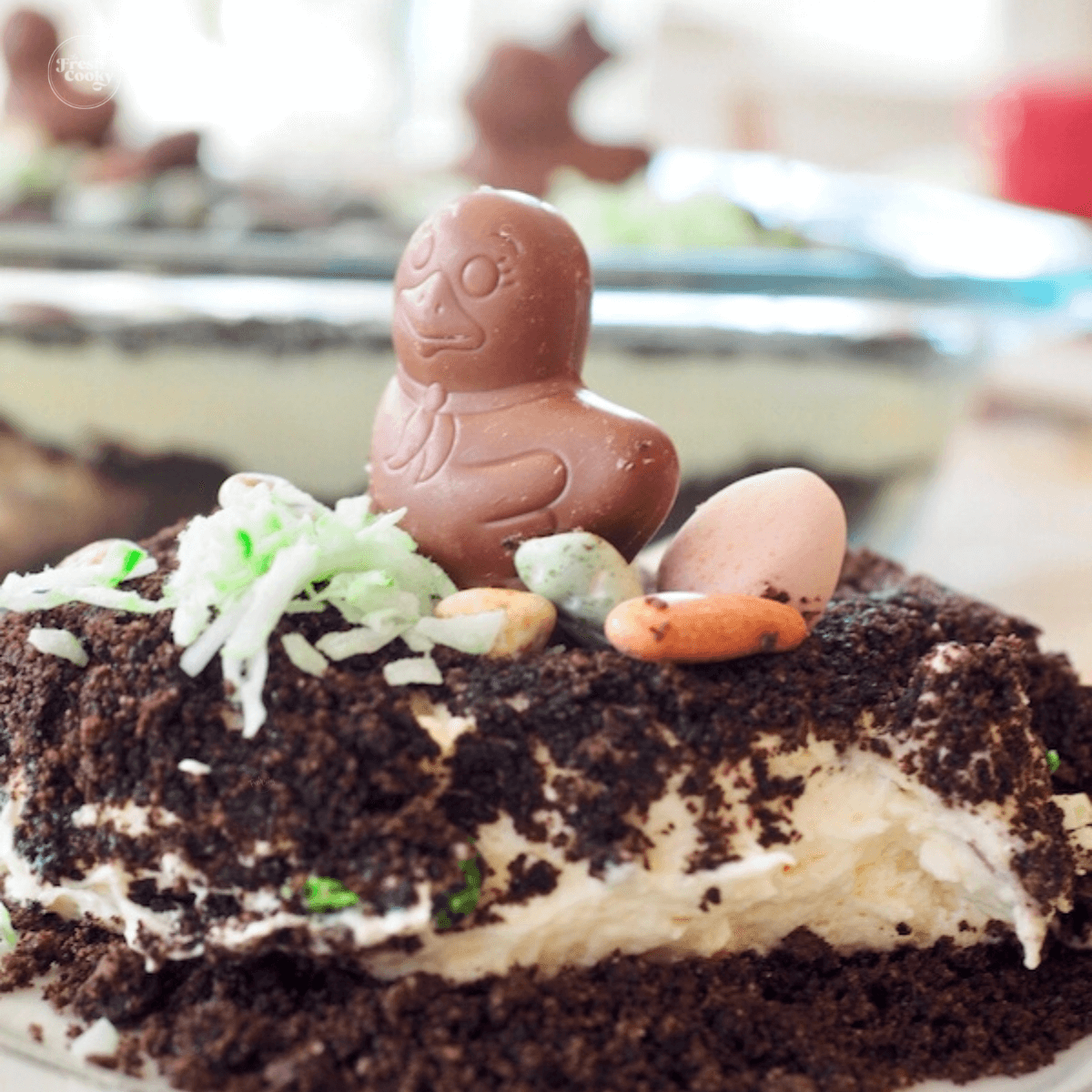 https://www.thefreshcooky.com/wp-content/uploads/2019/04/Easter-Dirt-Cake-Recipe-Square.png