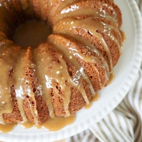 Cinnamon Swirl Bundt Cake