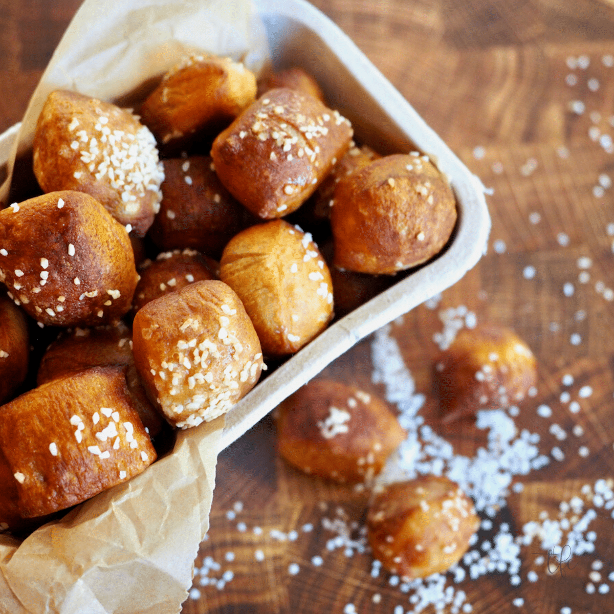 Can I bake with wax paper? - Baking Bites