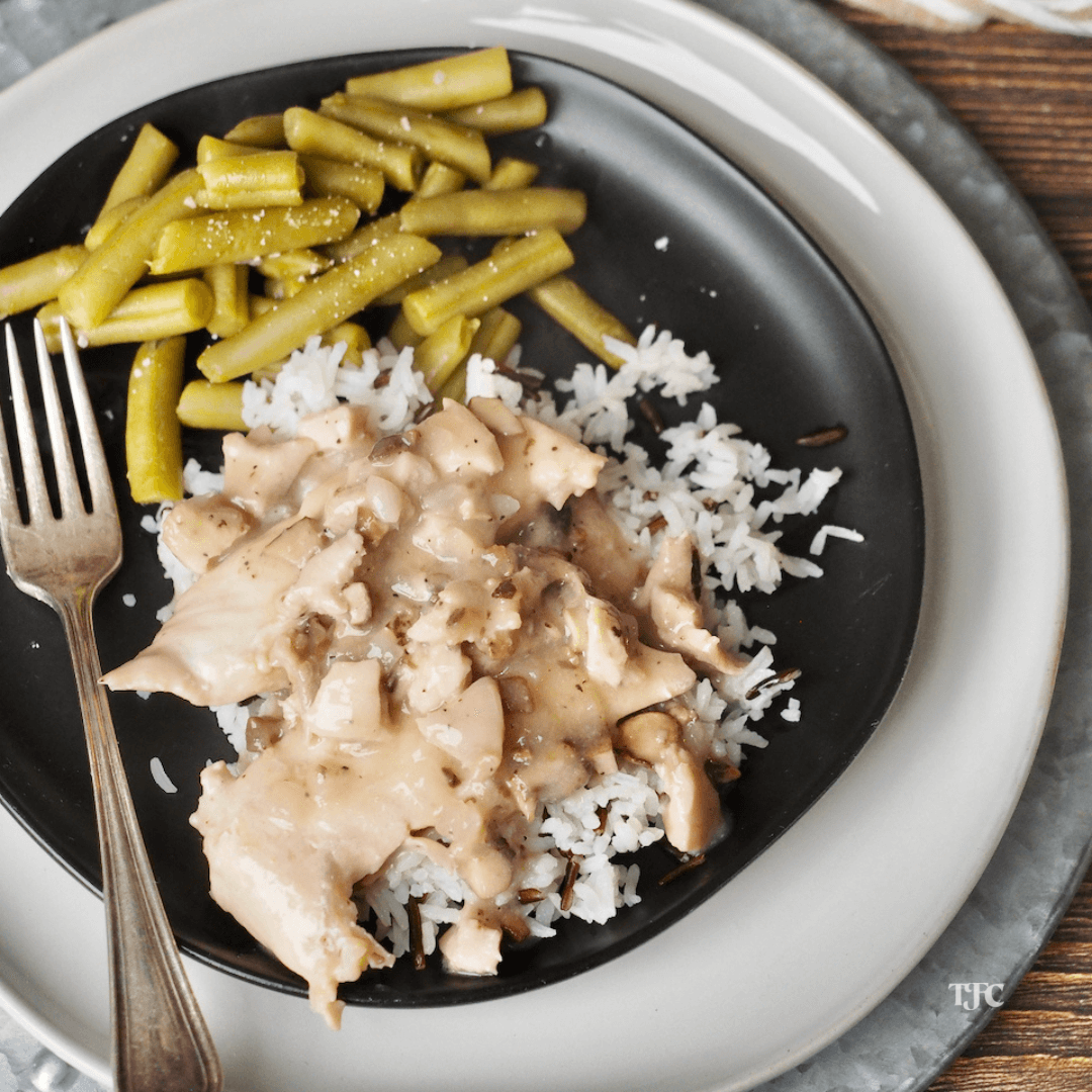 https://www.thefreshcooky.com/wp-content/uploads/2022/07/Cracker-Barrel-Chicken-Rice-Recipe-Square-1.png